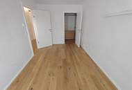stylische 55m² Dachgeschosswohnung | 2 Zimmer | 23m² Terrasse mit Süd-West Blick | Klimaanlage &amp; Außenjalousien