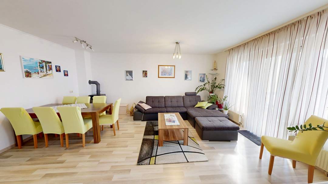 Familienwohnung mit Terrasse und kleinem Garten in Oberwart