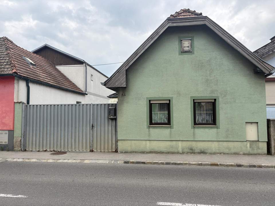Gepflegtes Einfamilienhaus mit Garten