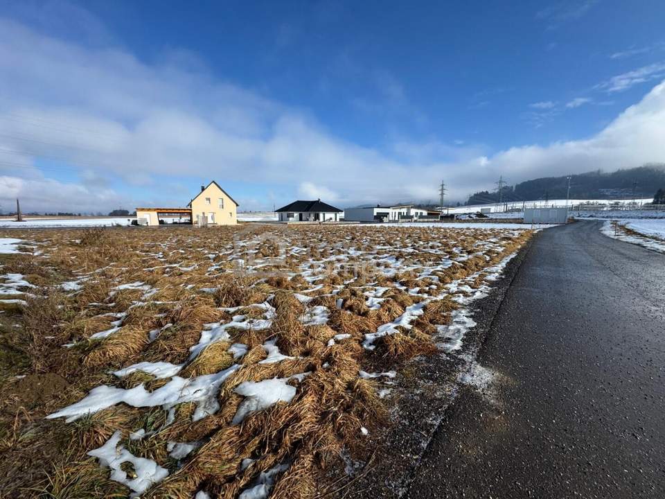 806 m² Baugrundstück in wachsender Wohnsiedlung