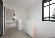 KLASSISCHE ELEGANZ. MODERNER LUXUS. | Exklusive Doppelhaushälften | Holzmassiv | Raumhöhen bis ca. 3 m | 7 Zimmer | Luftwärmepumpe, Wohnraumlüftung & Klima | Dachterrassen-Option | PKW-Stellplatz