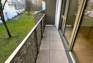 2-Zimmer mit Blick ins Grüne! Pure Lebensfreude - TOP Investment! Photovoltaik + Wärmepumpe! Hofseitiger Balkon + Blick ins Grüne + Komplette Ruhelage + Energieeffizienz + Perfekte Anbindung und Nahversorgung!