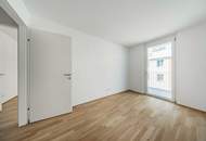 SOFORT EINZIEHEN >> charmante 3-Zimmer Anlegerwohnung mit bodentiefen Fenstern und 2 Balkone >> Top Anbindung