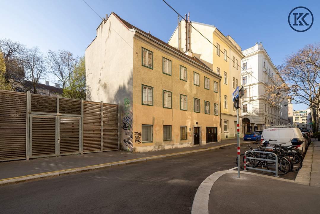 Historisches Biedermeierhaus mit einzigartigem Charakter