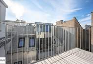 Erstbezug mit weitläufigem &amp; lichtdurchfluteten Wohnbereich, sowie 2 hofseitigen Freiflächen