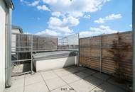 Offen gestatalltete Dachgeschoss-Maisonette mit Wintergarten und Terrasse | Erstbezug