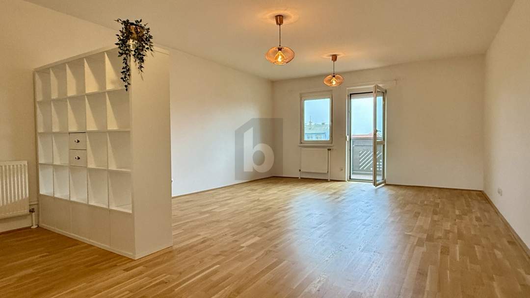 Preisreduktion! WO RUHE WOHNT: IHR RÜCKZUGSORT FERN DER HEKTIK MIT SÜD BALKON