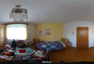 *** Gemeinschaftsprojekt oder Investment? Zwei Häuser, sechs Stellplätze, großes Grundstück in Toplage! ***