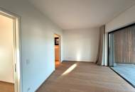 Für Autoliebhaber! 215 m² große Penthouse-Maisonette mit XL Sonnenterrasse und 8 Garagenplätzen