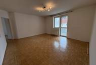 Attraktive 4-Zimmer-Wohnung mit Loggia &amp; Tiefgaragenplatz