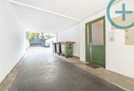 Helle 2-Zimmer-Wohnung mit Loggia und Potenzial