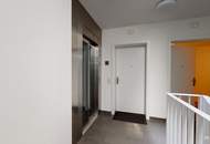 Helle Terrassenwohnung inklusive Pool, Weinkeller, Fitness- und Wellnessbereich