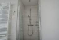 NEUES - TOLLES - GROSSES Familienhaus in ruhiger exquisiter Lage.