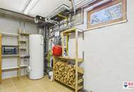 Rustikaler Charme trifft moderne Technik – Einfamilienhaus mit Galerie in Toplage Strasshof