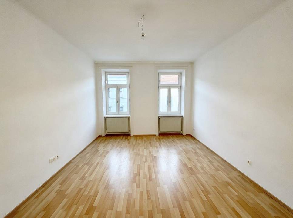 Gepflegte 2-Zimmerwohnung mit Einbauküche!