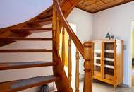 Haus mit Seeblick in grüner Ruhelage