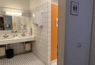 Möbliertes Büro / 1 Zimmer / PKW-Stellplatz möglich