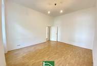 Sechshaus - Innenhofausrichtung und 5 Gehminuten zu U4 und U6! Helle Altbau-Wohnung mit 2 oder 3 Zimmern - JETZT ANFRAGEN