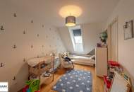 Wunderschöne 4-Zimmer Dachgeschosswohnung mit Terrasse &amp; Weitblick in bester Lage! *ab Herbst 1.10.2025*