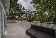 Villa mit Nebengebäude und Pool in Top-Ruhelage