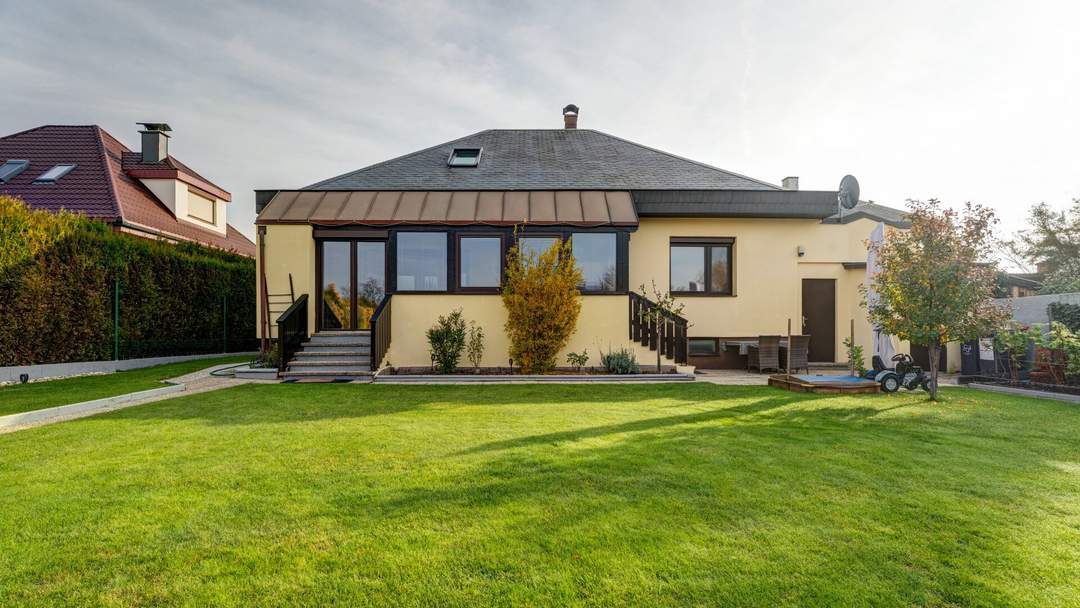 Modernisiertes Einfamilienhaus in Bockfließ – 5 Zimmer, Terrasse, Garage, Ihr neues Zuhause!