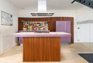 Baumeisterhaus in ökologischer Bauweise, Naturgarten, Photovoltaik