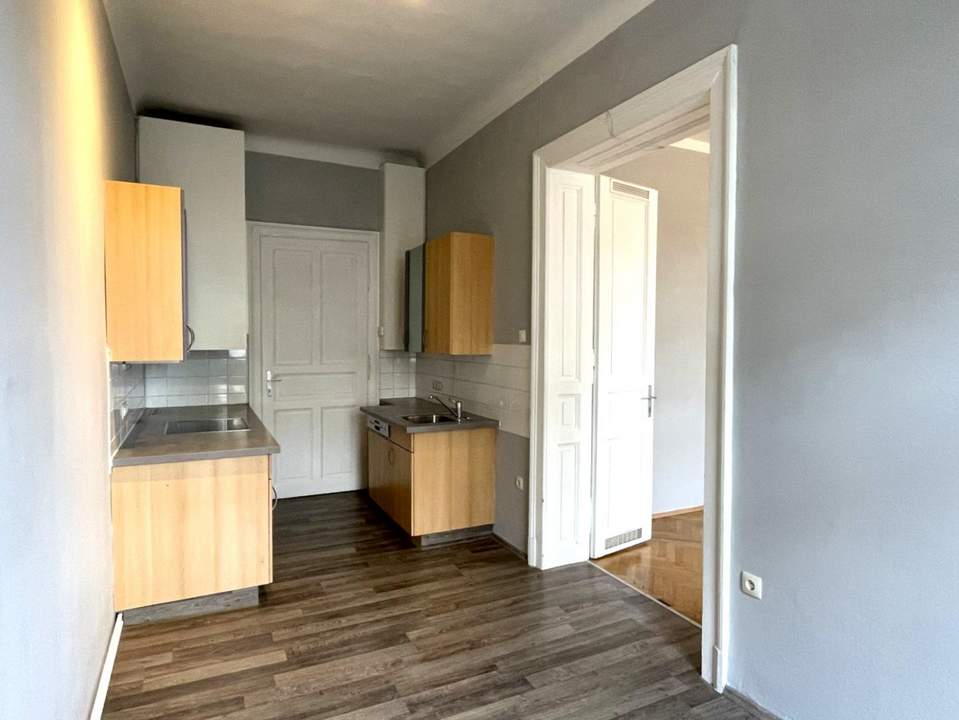 Charmante 1-Zimmer-Wohnung mit Altbauflair