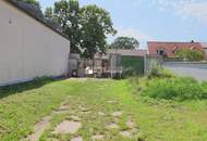 Zwei Wege, ein Zuhause -sanierungsbedürftiges Haus mit großem Garten