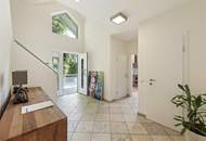 Eine Adresse für Menschen, die angekommen sind | Bezugsfertige Villa mit Pool und viel Privatsphäre oberhalb des Thermalorts Bad Fischau