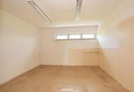 Miethaus mit Parkplätzen im Gewerbegebiet Wiener Neudorf