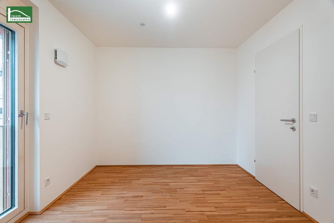 Exklusives Wohnen: Geräumige 2-Zimmer Wohnung mit großzügigem Balkon mitten im Dritten