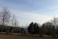 Wohnhaus mit Panoramablick und großem Garten