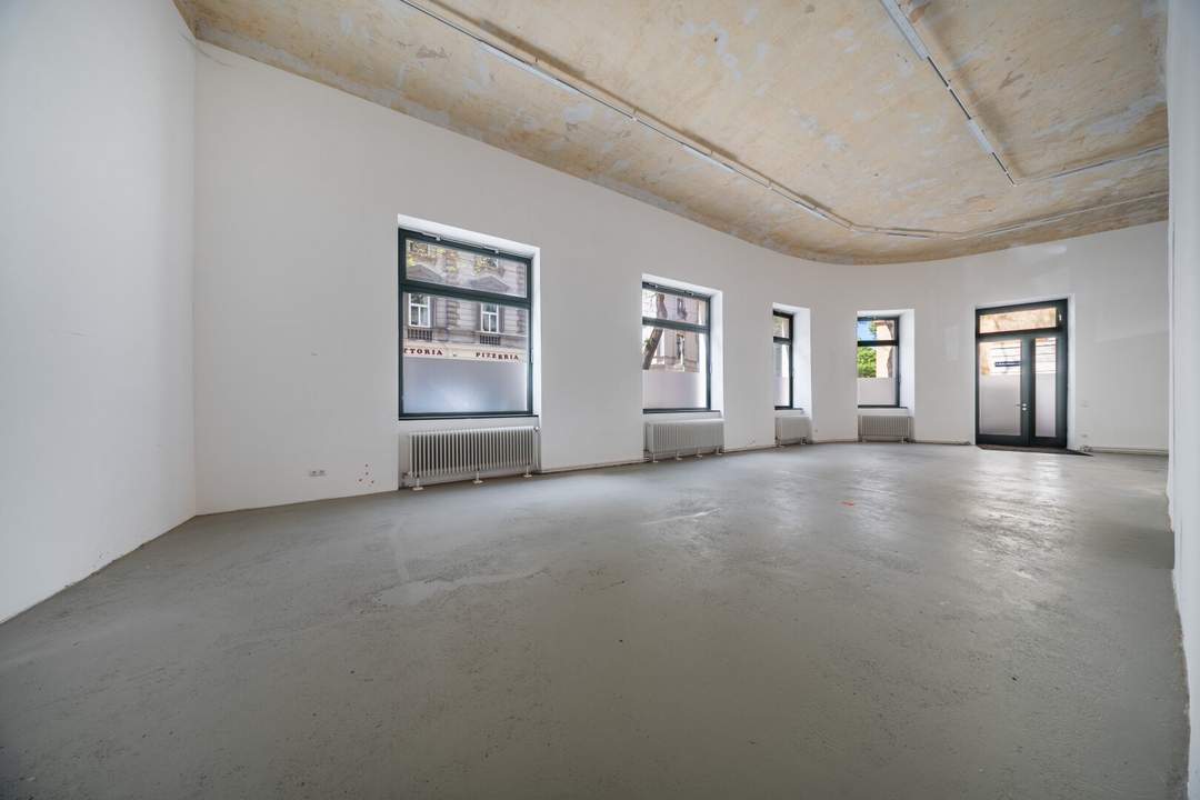Außergewöhnliches Loft-Atelier mit 330 m², imposanter Raumhöhe & einzigartiger Sichtbarkeit