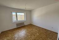 Nette Familienwohnung mit Loggia!