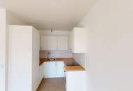 ERSTBEZUG 2-Zimmer-Dachgeschosswohnung mit 2 Terrassen, optionaler Garage & Klimaanlage