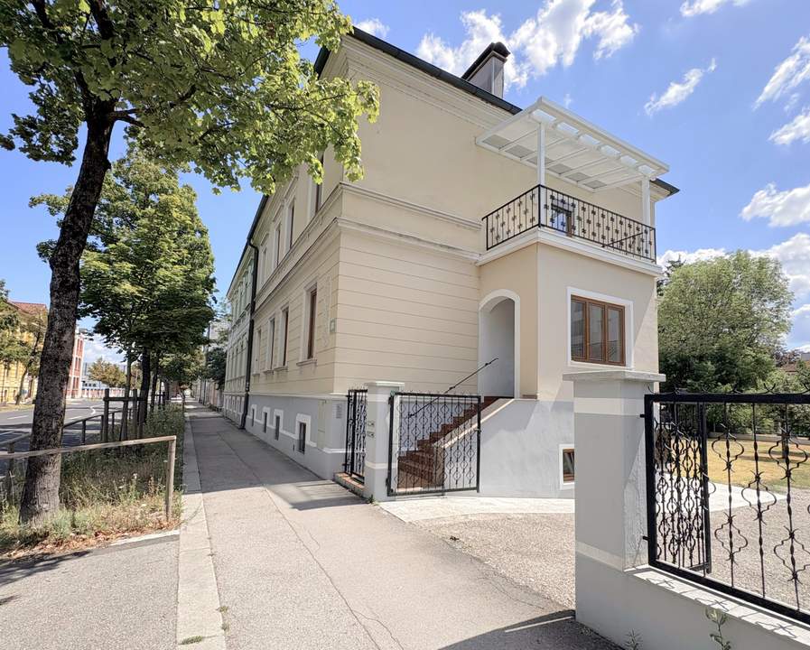 Wo Qualität ein Zuhause hat - stilvolles Stadthaus in Wels