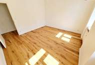 Eckjuwel mit Erker - Sonnendurchflutet und perfekt angebunden! Entzückende Altbauwohnung + Traumhaft schönes Haus + Perfekte Infrastrukur und Anbindung + Neue Einbauküche! Jetzt zugreifen!