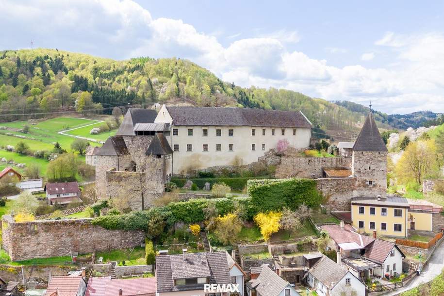 Idyllisches Baugrundstück in schöner Lage mit direktem Blick auf die Burg Krumau - digital vermessen - kein Bauzwang!, Grund und Boden-kauf, 75.000,€, 3543 Krems(Land)
