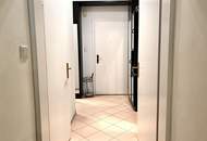 "Altbaujuwel in Bestlage der Josefstadt 2 Zimmer & hohe Decken"