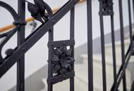 Altbau trifft Grünidylle: 73-m²-Wohnung mit großer Veranda & Garten