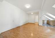 Dachgeschosswohnung mit Wohlfühl-Atmosphäre im Zentrum- Inklusive Parkplatz!