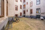 ++NEU++ Sanierungsbedürftige 3-Zimmer Altbau-Wohnung mit großem Umbaupotenzial