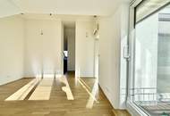 Charmante 2-Zimmer-Dachgeschosswohnung mit Süd-Terrasse und Kühlung nähe Arenbergpark