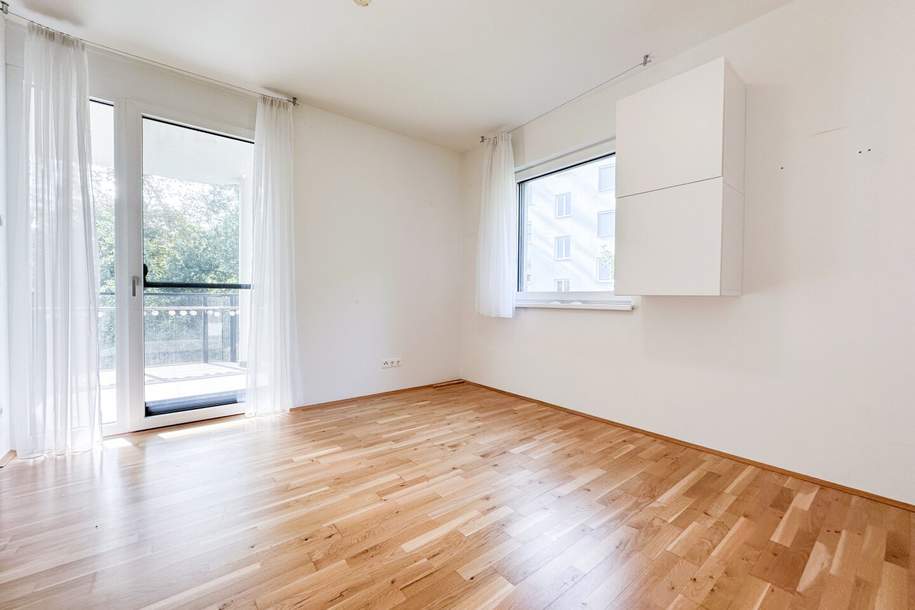 BESTLAGE - Wohnen im Villenviertel: Traumhafte 3-Zimmer-Wohnung mit S/W-Balkon &amp; TG-Stellplatz, Wohnung-miete, 1.003,36,€, 8010 Graz(Stadt)