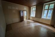 Südseitige 2 Zimmer Wohnung mit Sanierungsbedarf in absoluter Ruhelage mit Hofausrichtung