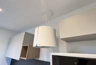 Helle Wohnung, generalsaniert mit neuer Küche, Bad, Elektrik etc,. in ruhiger Lage.