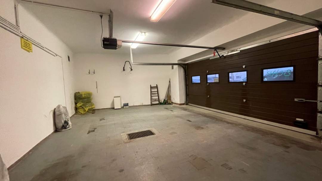 Doppelgarage - direkte Einfahrt Geblergasse, 35m², gepflegt, 1170 Wien, Kauf 60.000 €