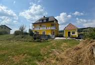 Sanierungsbedürftiges, großzügiges Zweifamilienhaus am ruhigen Ortsrand von Friedberg!