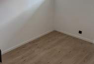 Klein,fein mit Seeblick!