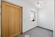 Traumhaftes Eckreihenhaus (Bj. 2018) inkl. 2 PKW-Stellplätze: Modern, energieeffizient und bezugsfertig!